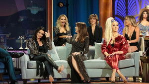 Watch What Happens Live with Andy Cohen Season 15 Ep.65 65. epizód
