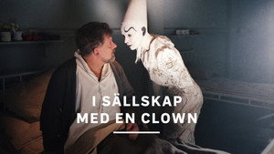 I sällskap med en clown háttérkép