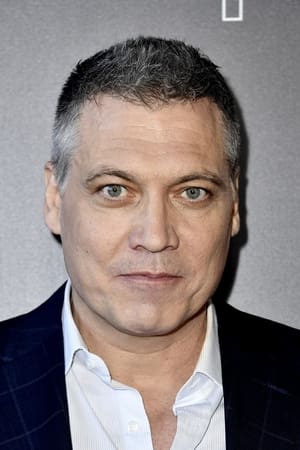 Holt McCallany profil kép