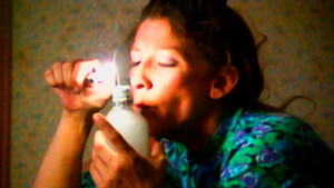 High on Crack Street: Lost Lives in Lowell háttérkép