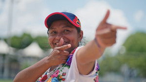 A Million Smiles: The Story of Baseball Without Borders háttérkép
