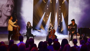 La fête de la chanson française - 20 ans d'émotions háttérkép