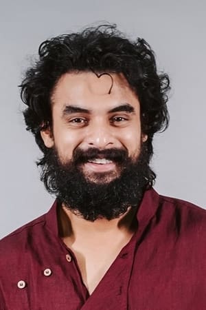 Tovino Thomas profil kép