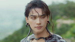 เขมจิราต้องรอด kép