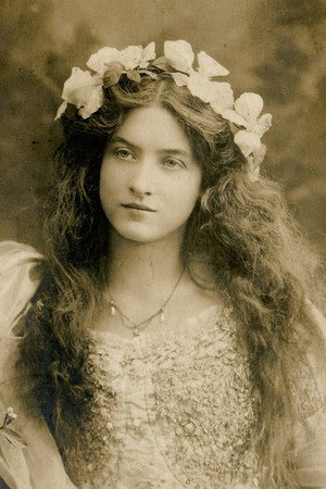 Maude Fealy profil kép
