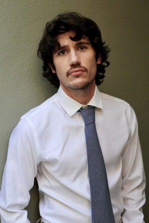 Burt Binder profil kép