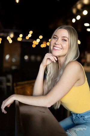 Kelsey Cook profil kép
