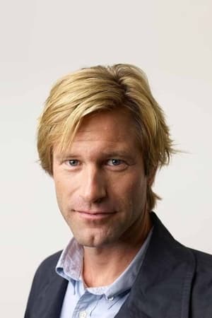 Aaron Eckhart profil kép