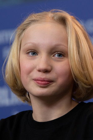 Helena Zengel profil kép