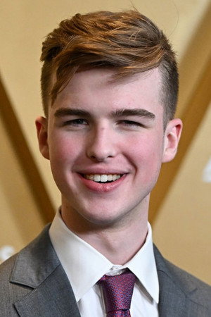 Iain Armitage profil kép