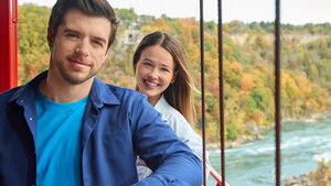 Falling in Love in Niagara háttérkép