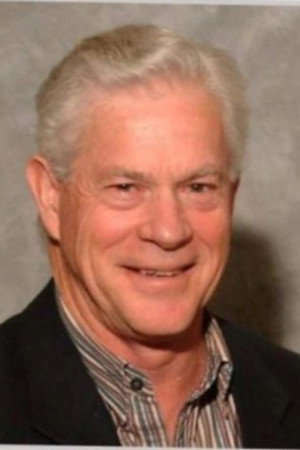 Hollingsworth Morse profil kép