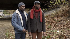 Une saison en France háttérkép
