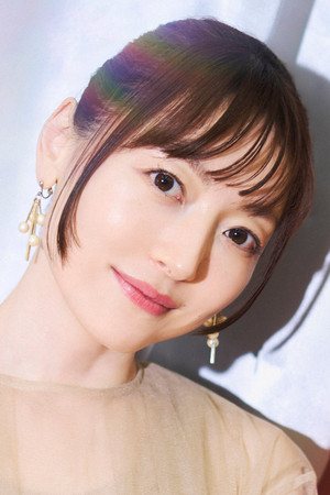 Kana Hanazawa profil kép