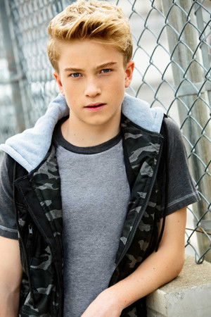 Carson Severson profil kép