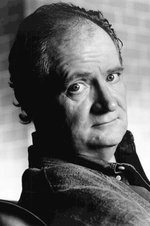 Jim Broadbent profil kép