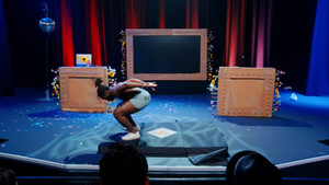 Demi Adejuyigbe: Is Going to Do One (1) Backflip háttérkép