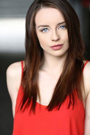 Kacey Rohl profil kép