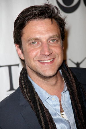 Raúl Esparza profil kép