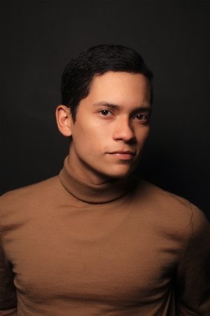 J. D. Estévez profil kép