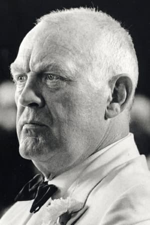 Joss Ackland profil kép