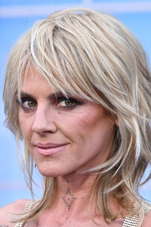 Eliza Coupe profil kép