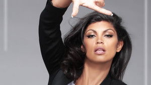 Nawell Madani – C’est moi la plus belge! háttérkép