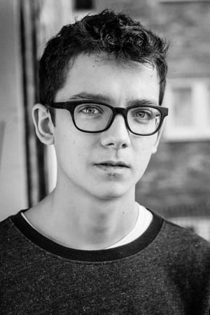 Asa Butterfield profil kép