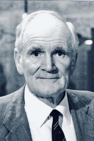 Desmond Llewelyn profil kép