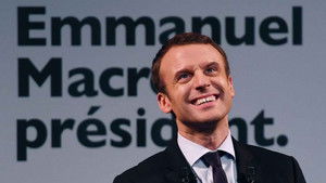 Emmanuel Macron, le dynamiteur háttérkép