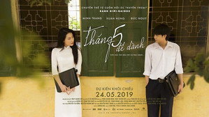 Tháng 5 Để Dành háttérkép