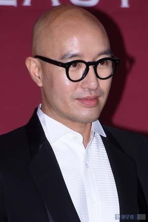 Hong Seok-cheon profil kép