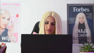 [Insira o título] O filme da Internet na Internet háttérkép