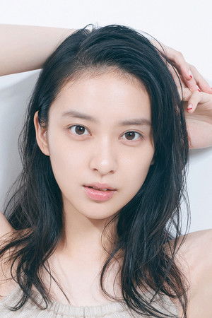 Emi Takei profil kép