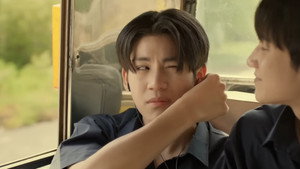 ต้นส้มอยู่บ้านเขา แต่ผลส้มหล่นมาบ้านเราตลอดเลย kép