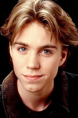 Jonathan Brandis profil kép