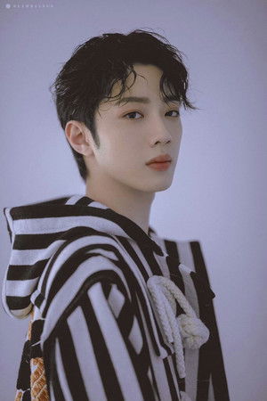 Lai Guan-lin profil kép