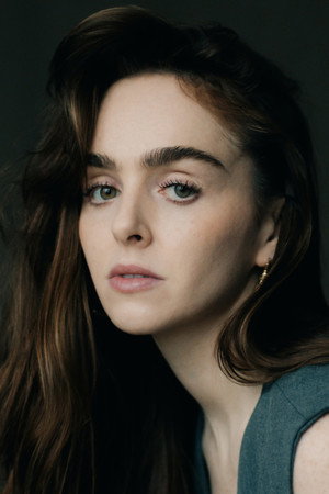 Louisa Connolly-Burnham profil kép