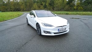 Szuperautók nyomában 1. évad Ep.10 Tesla Model S