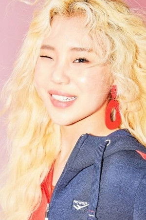 JooE profil kép