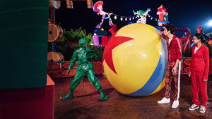 Disney's Holiday Magic Quest háttérkép
