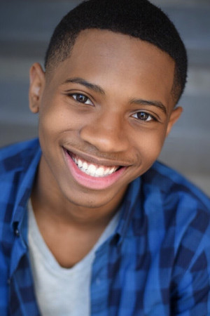 Joshua T. Crockett profil kép