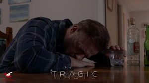 Tragic Waste háttérkép