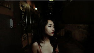 นักร้อง(ไห้)กลางคืน háttérkép