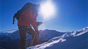 The Dark Side of Everest háttérkép