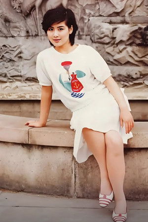 李夏青 profil kép