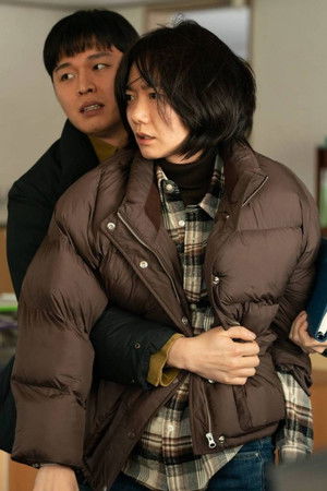 다음 소희 poszter