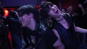 เขาจ้างให้ผมจีบนักฆ่า kép