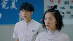 闪光少女 1. évad Ep.16 16. epizód