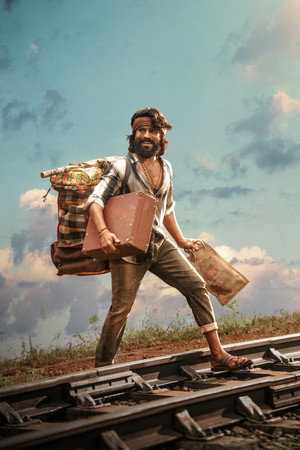 పెద్ది poszter